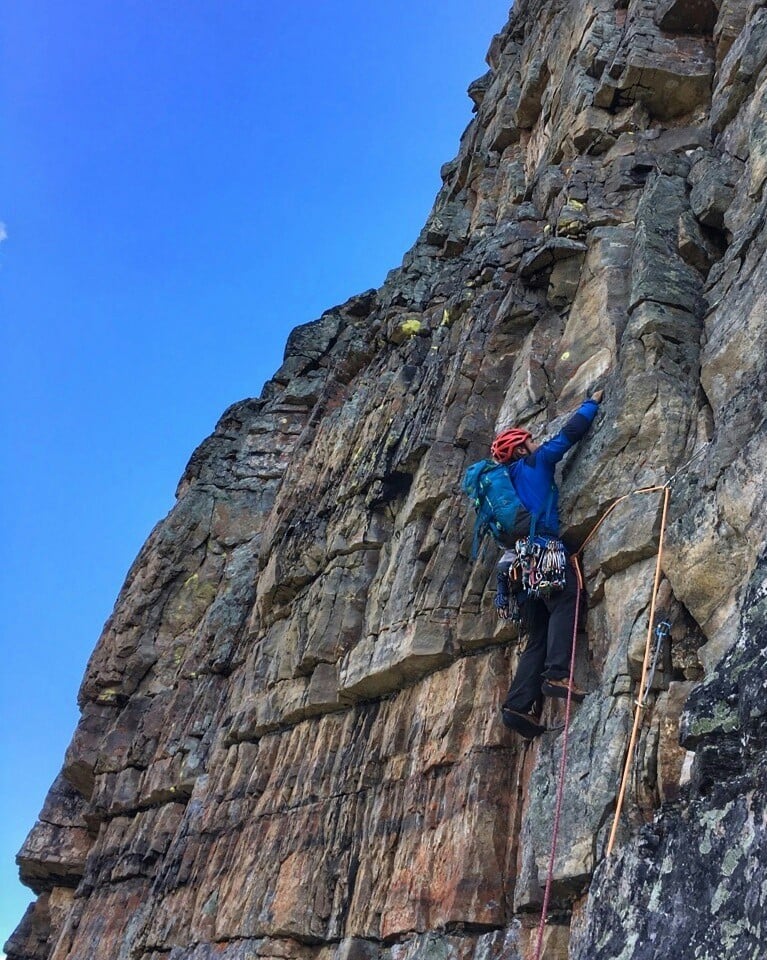 canmore climbing McKay Route, Tower of Babel, Lake Moraine