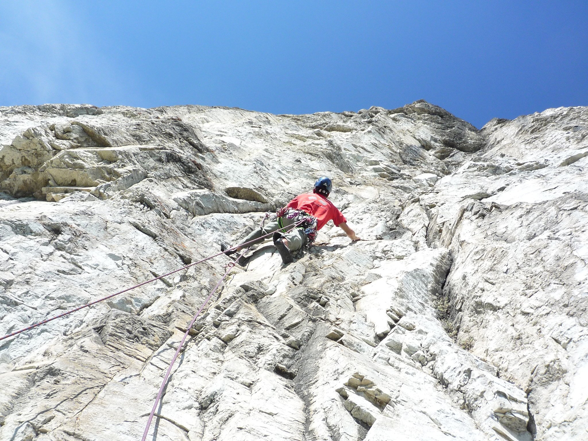 canmore climbing, dreambed, mount yamnuska