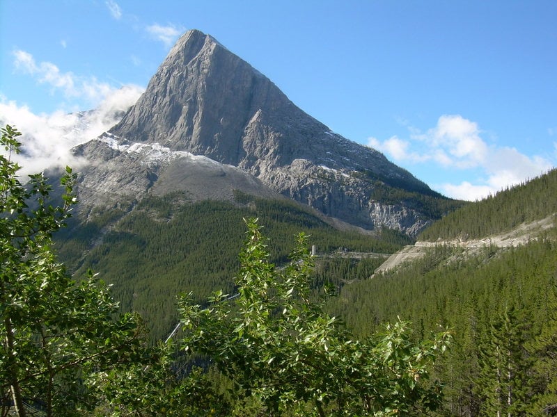 canmore climbing Sisyphus summit, ha ling peak