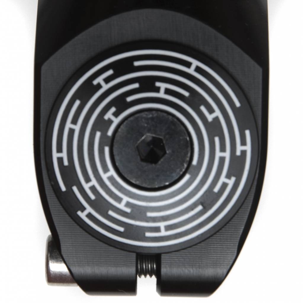 MASH Maze Top Cap Black MASH Maze Top Cap Black