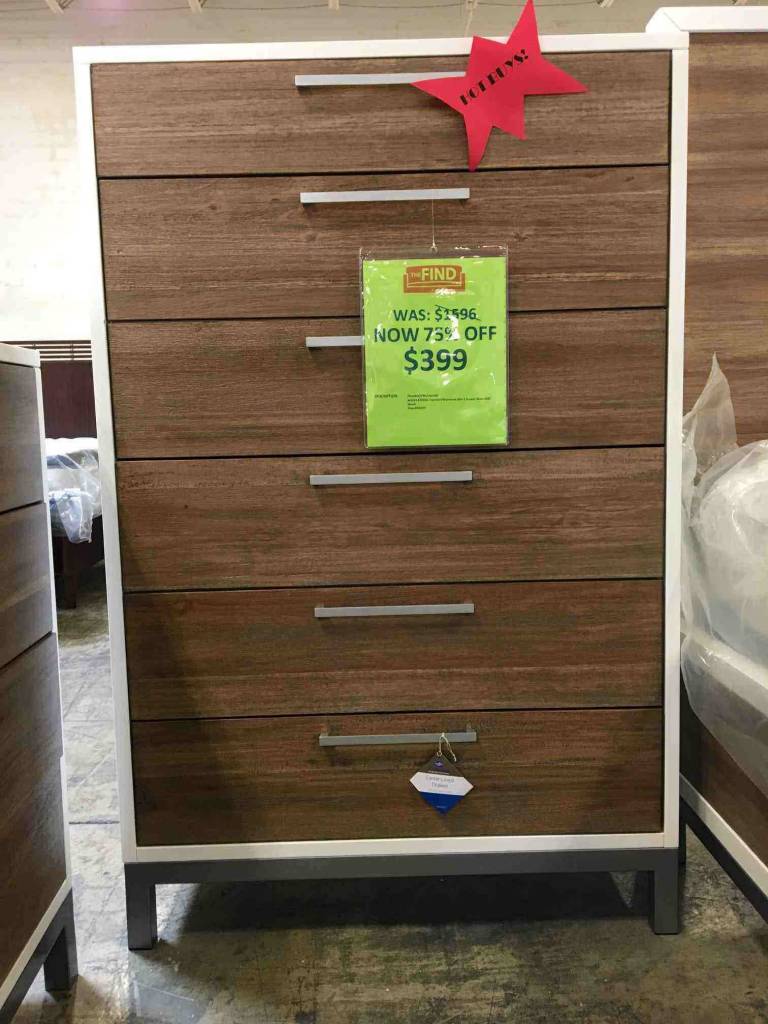 Furniture Bedroom Warehouse Clearance W1023 872disc Flexsteel Wynwood Oslo 5 Drawer Chest Disc