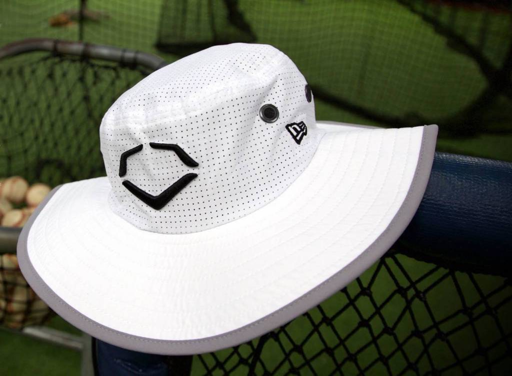 evo bucket hat