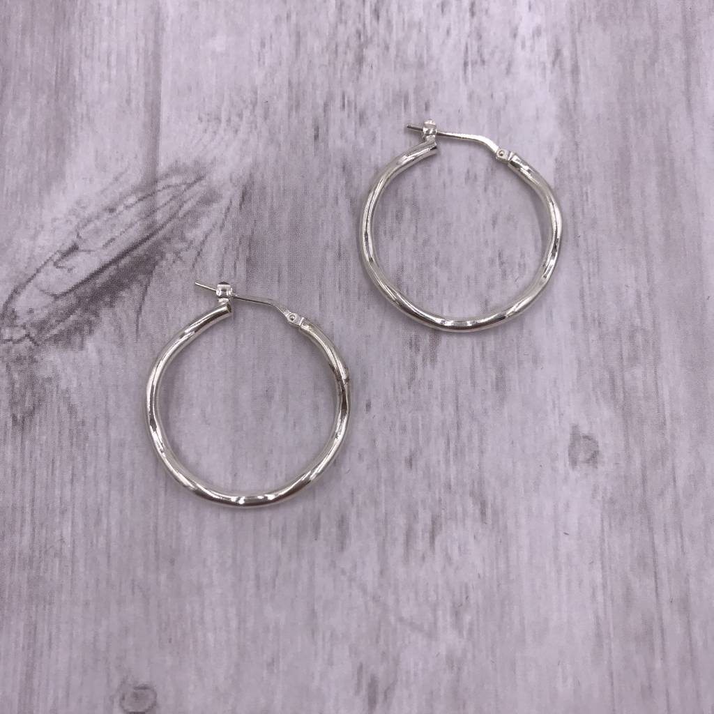 Italian Sterling Silver Medium Wavey Hoop Earrings Lauren Rae Qualita In Argento Italian Sterling Silver Medium Wavey Hoop Earrings