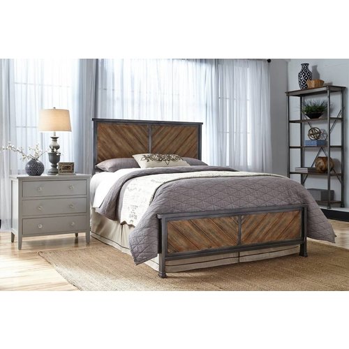 Fashion Bed Group Braden Complete Bed - California King Fashion Bed Group Braden Complete Bed - California King