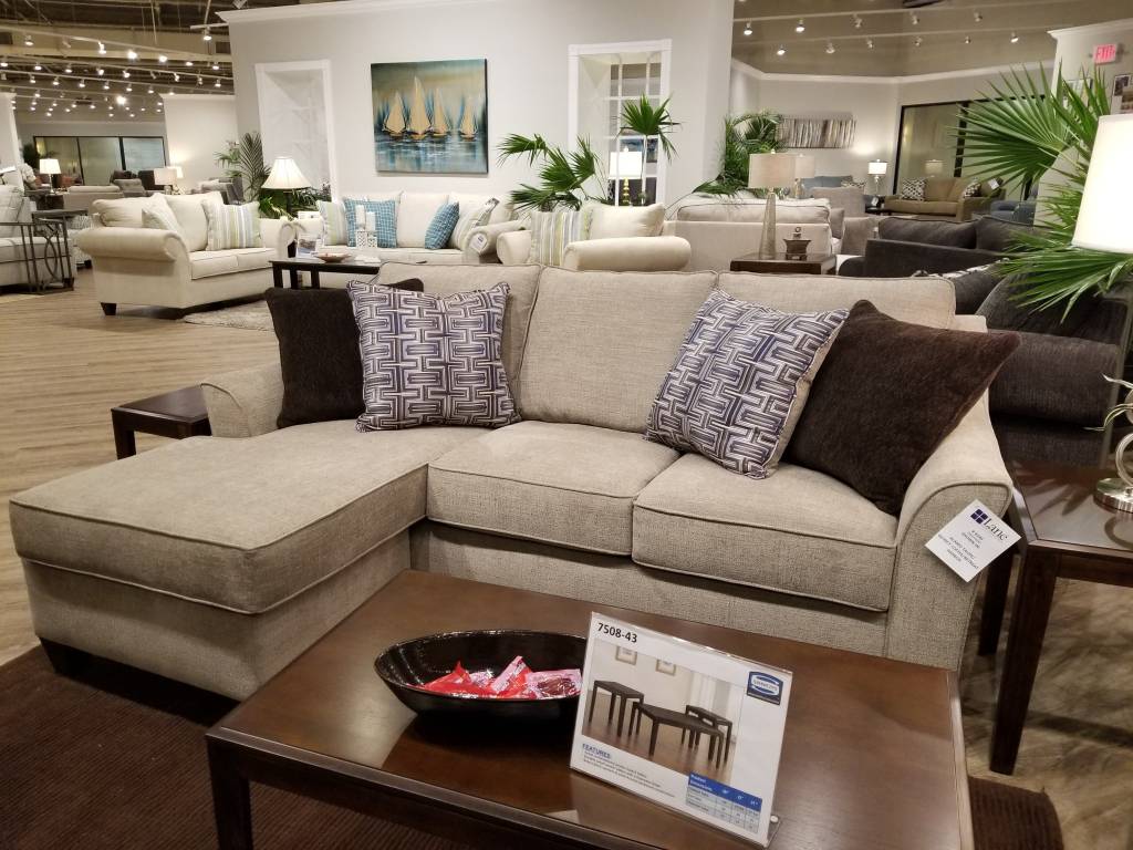 Alamo Taupe Sofa W Chaise Chofa 4330 Bargain Box And Bunks