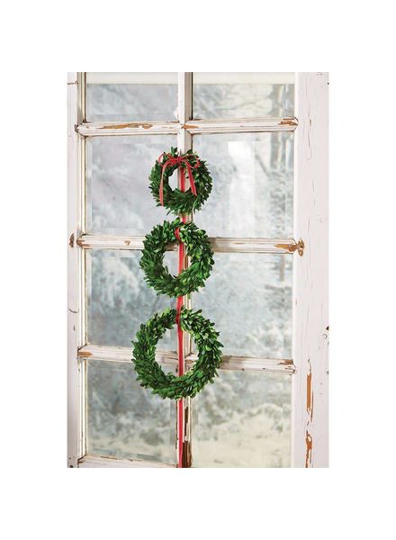 Mini Boxwood Wreaths Mini Boxwood Wreaths